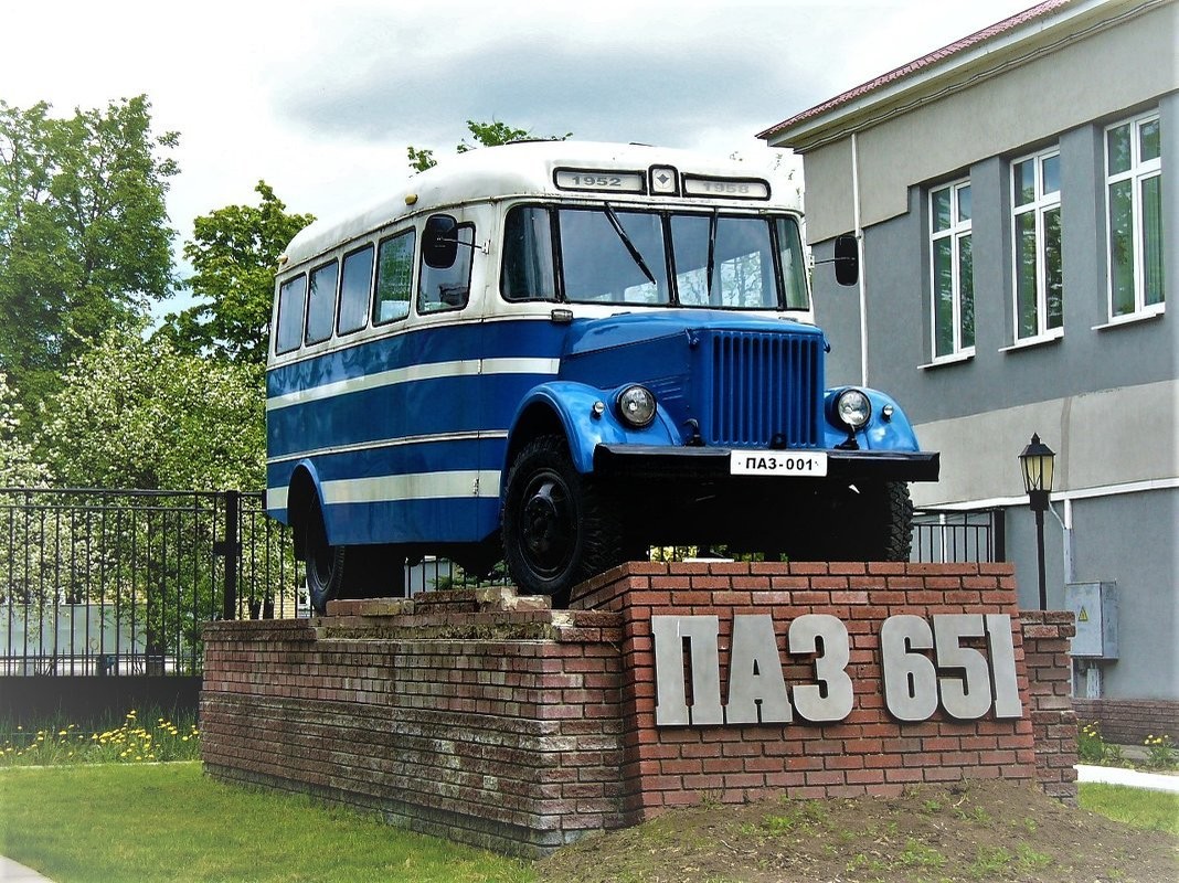 Первый автобус ПАЗ (Павлово)