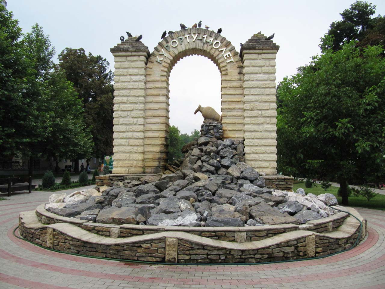 Памятник «140 лет курорту» (Горячий Ключ)