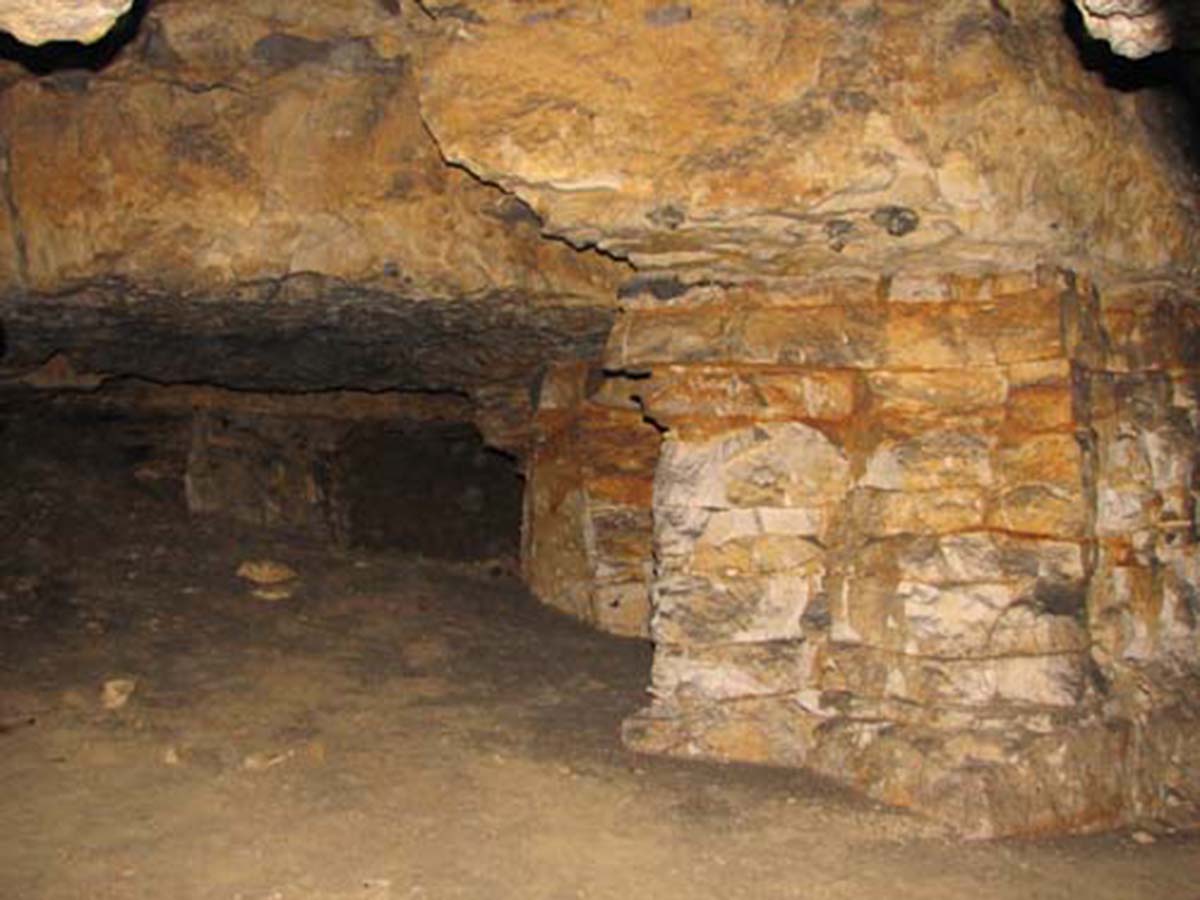 Конобеевская пещера (Шацк)