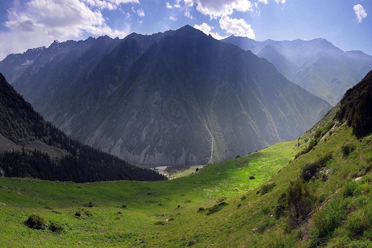 Ущелье Ала Арча (Кыргызстан)