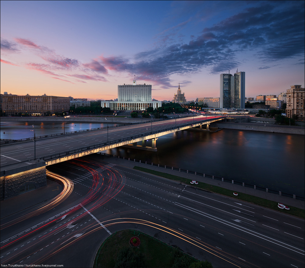 Новоарбатский мост (Москва)