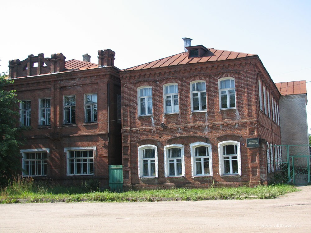 Здание библиотеки (Макарьев)