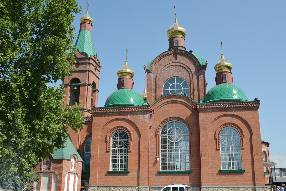 Церковь Михаила Архангела (Крымск)