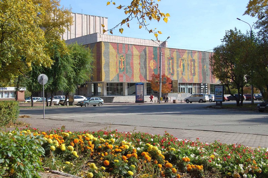 Национальный драматический театр им. А. М. Топанова (Абакан)