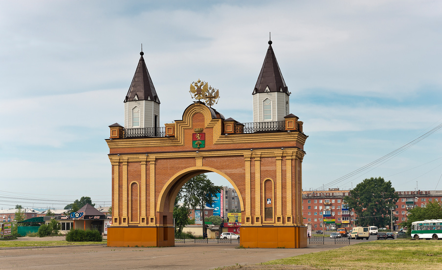 Триумфальная арка «Царские врата» (Канск)