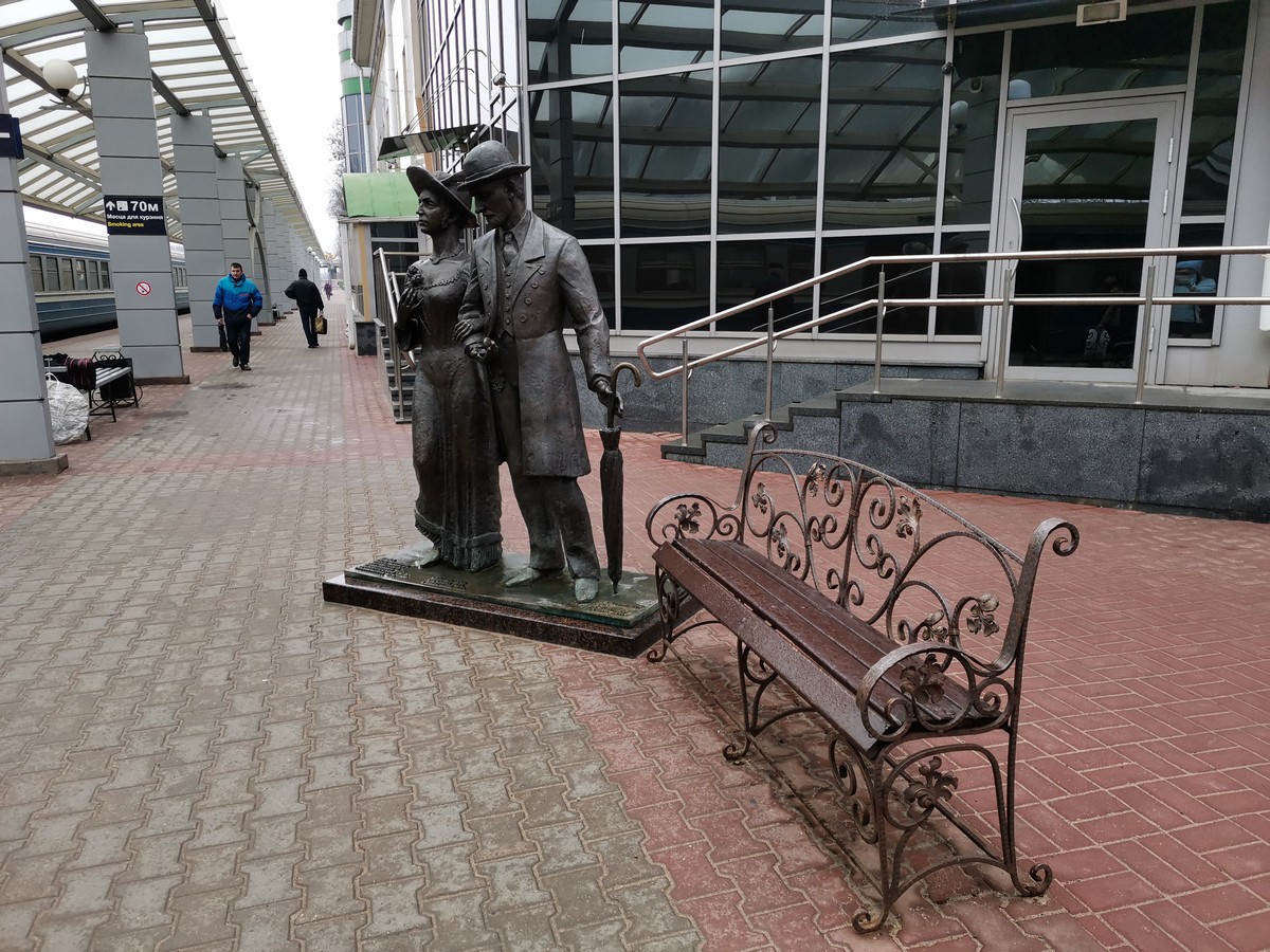 Памятник «Встречающие» (Витебск)