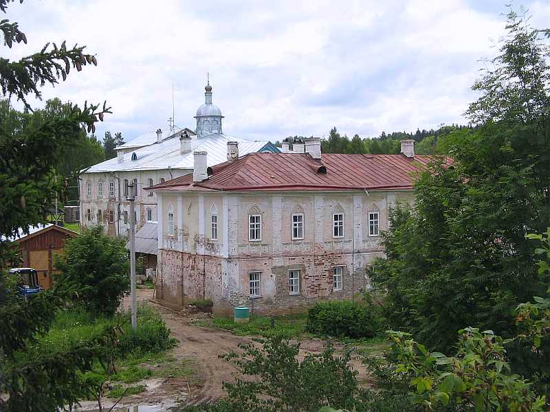 Павло-Обнорский монастырь (Грязовец)