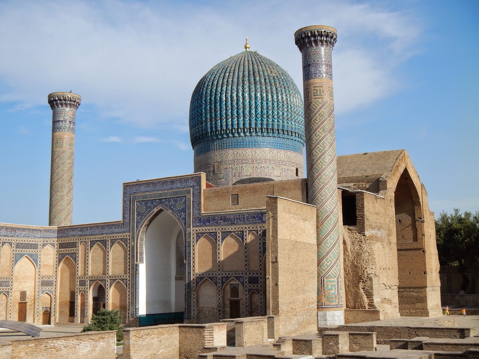 Мечеть Биби-Ханум (Самарканд)