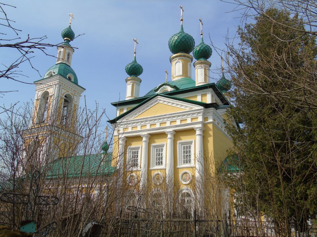 Церковь Царевича Димитрия «на поле» (Углич)