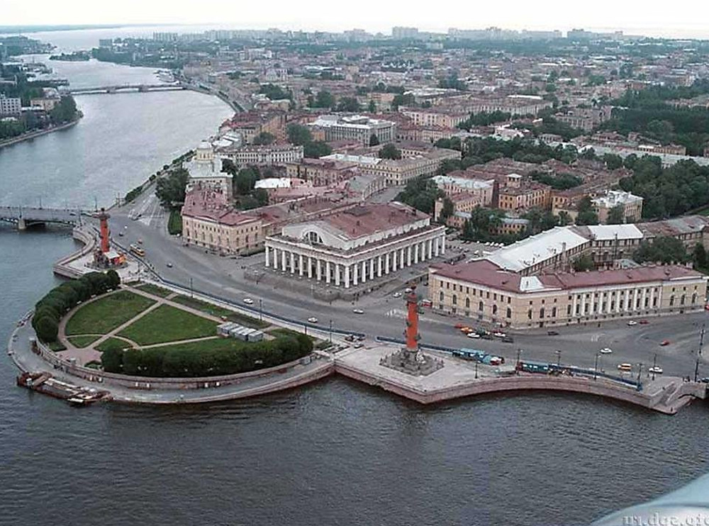 Васильевский остров (Санкт-Петербург)