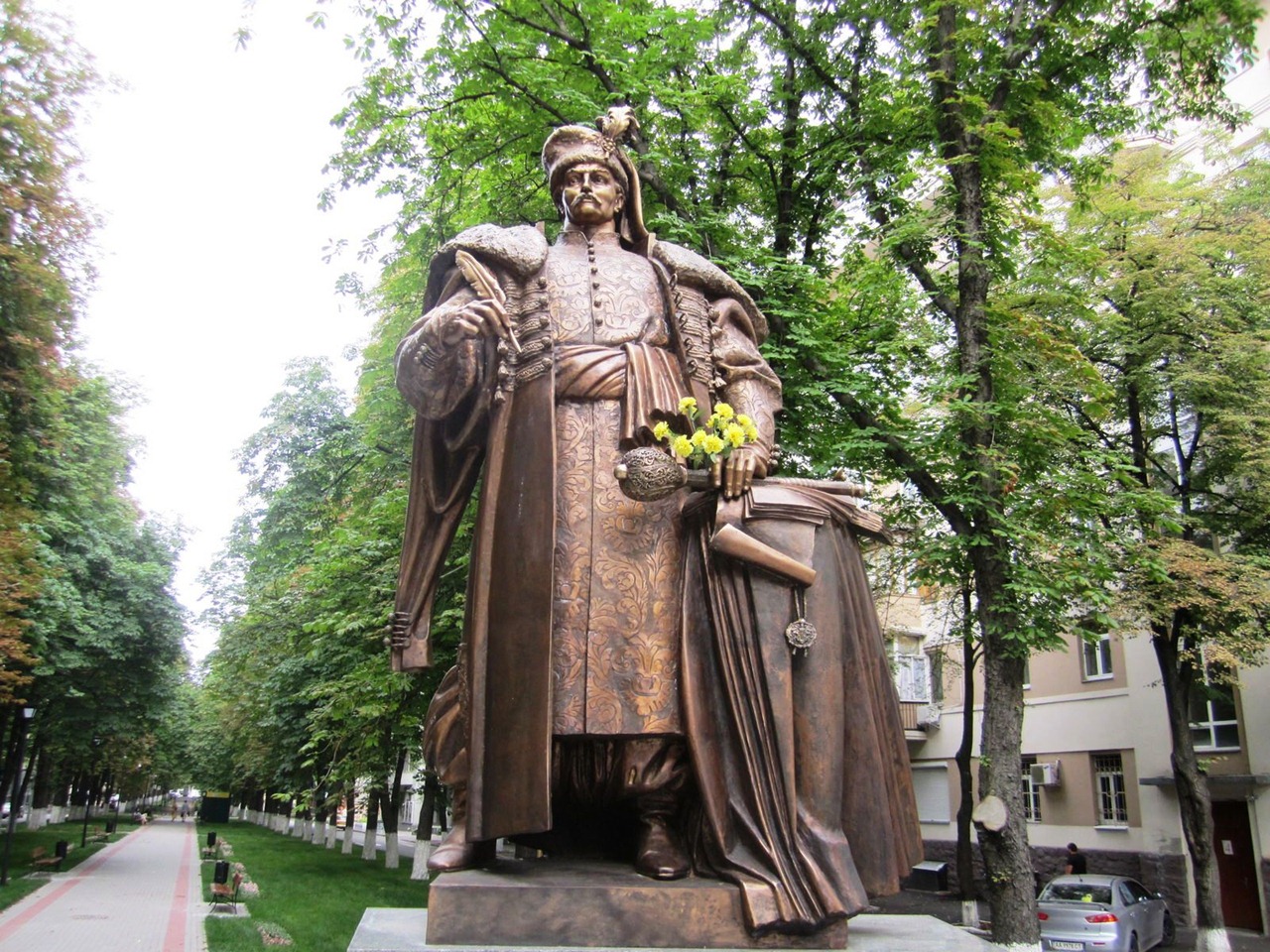 Памятник Пилипу Орлику (Киев)