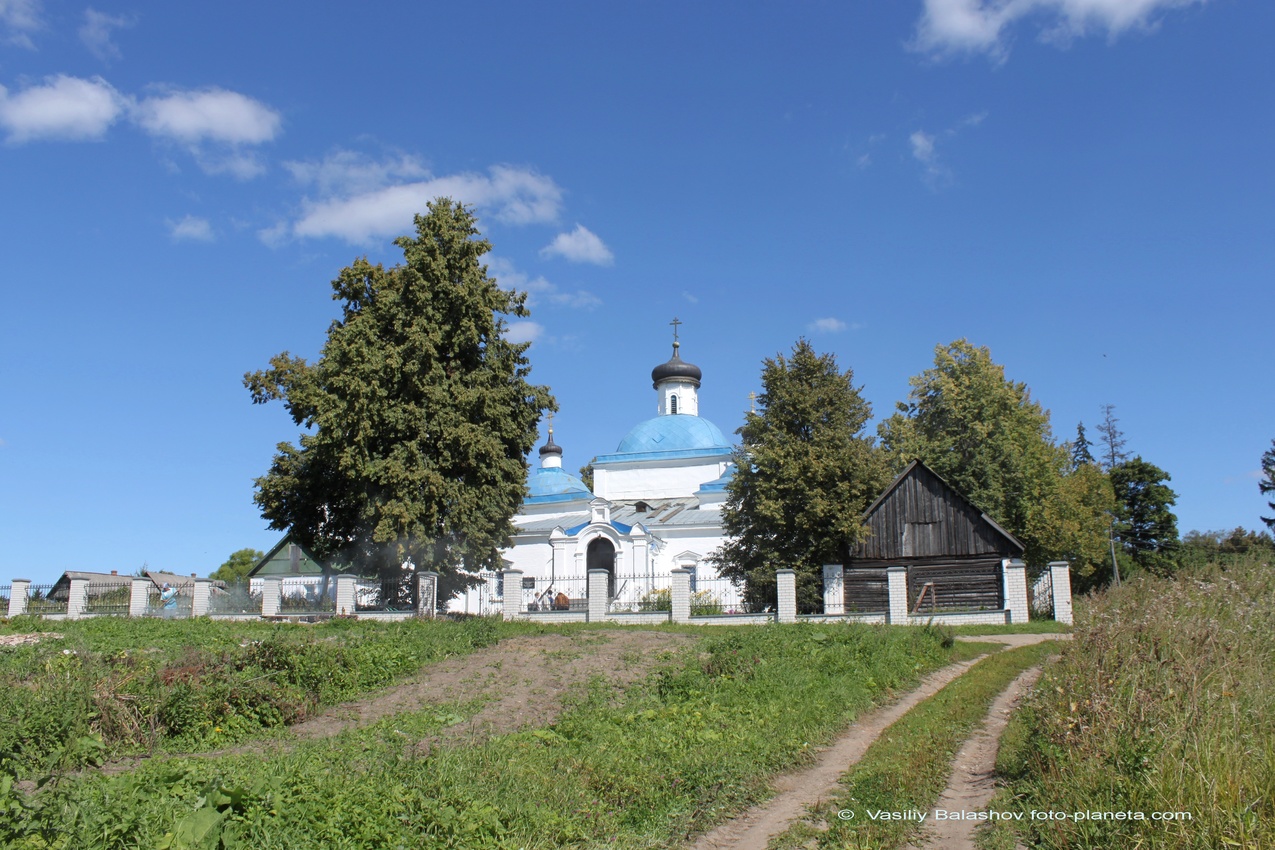 Покровская церковь в Давыдовском (Кольчугино)