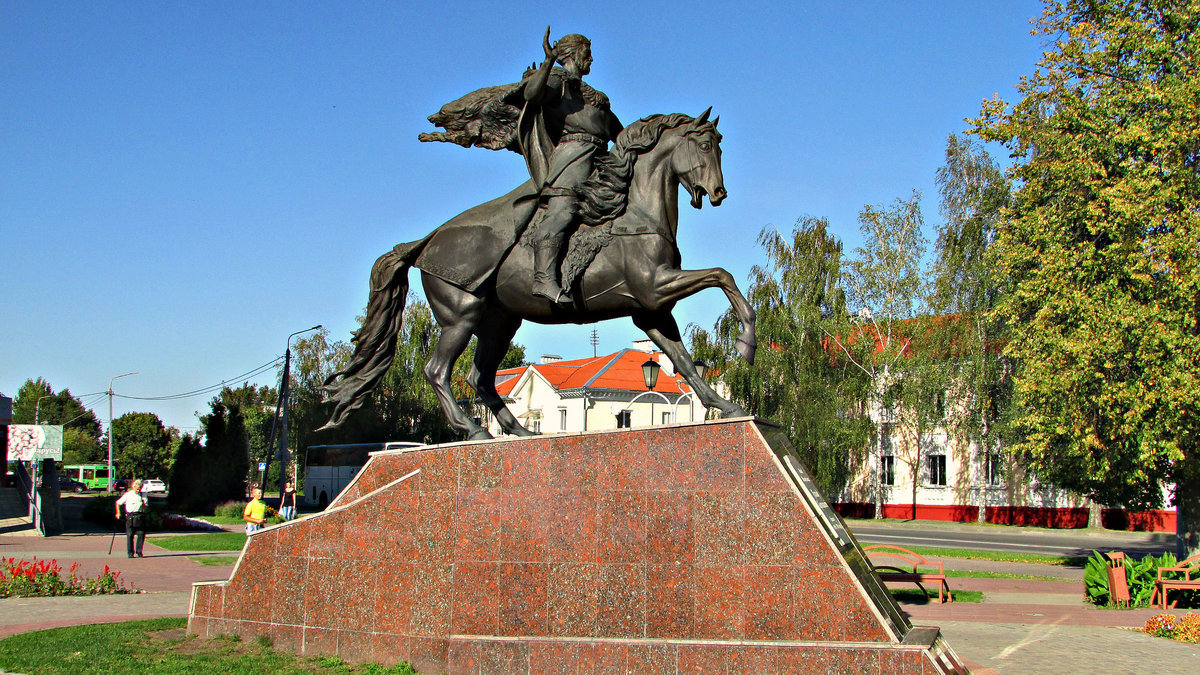 Памятник князю Всеславу Брячиславичу (Полоцк)