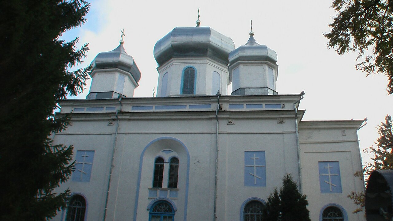 Успенский мужской монастырь (Гырбовец) (Молдавия)