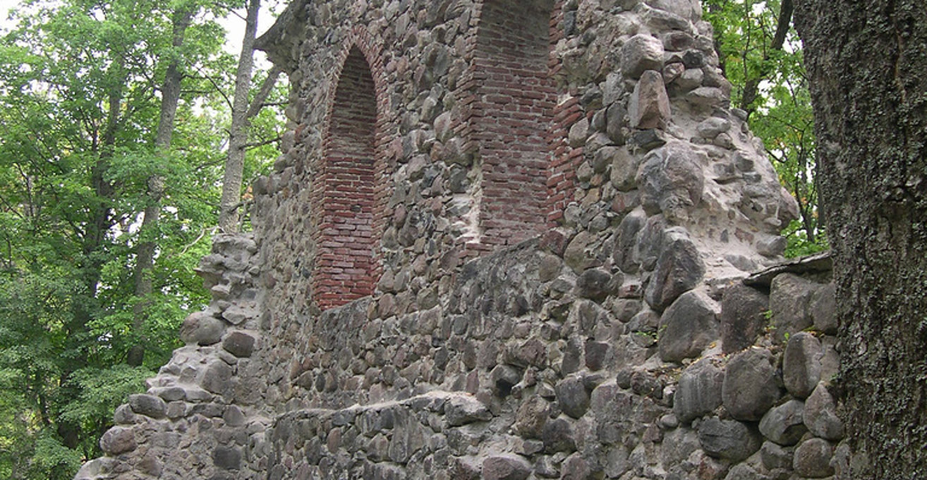 Развалины Кримулдского замка (Сигулда)