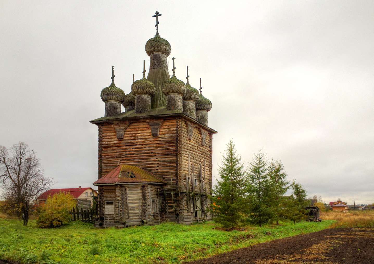 Церковь Покрова в Заостровье (Архангельск)