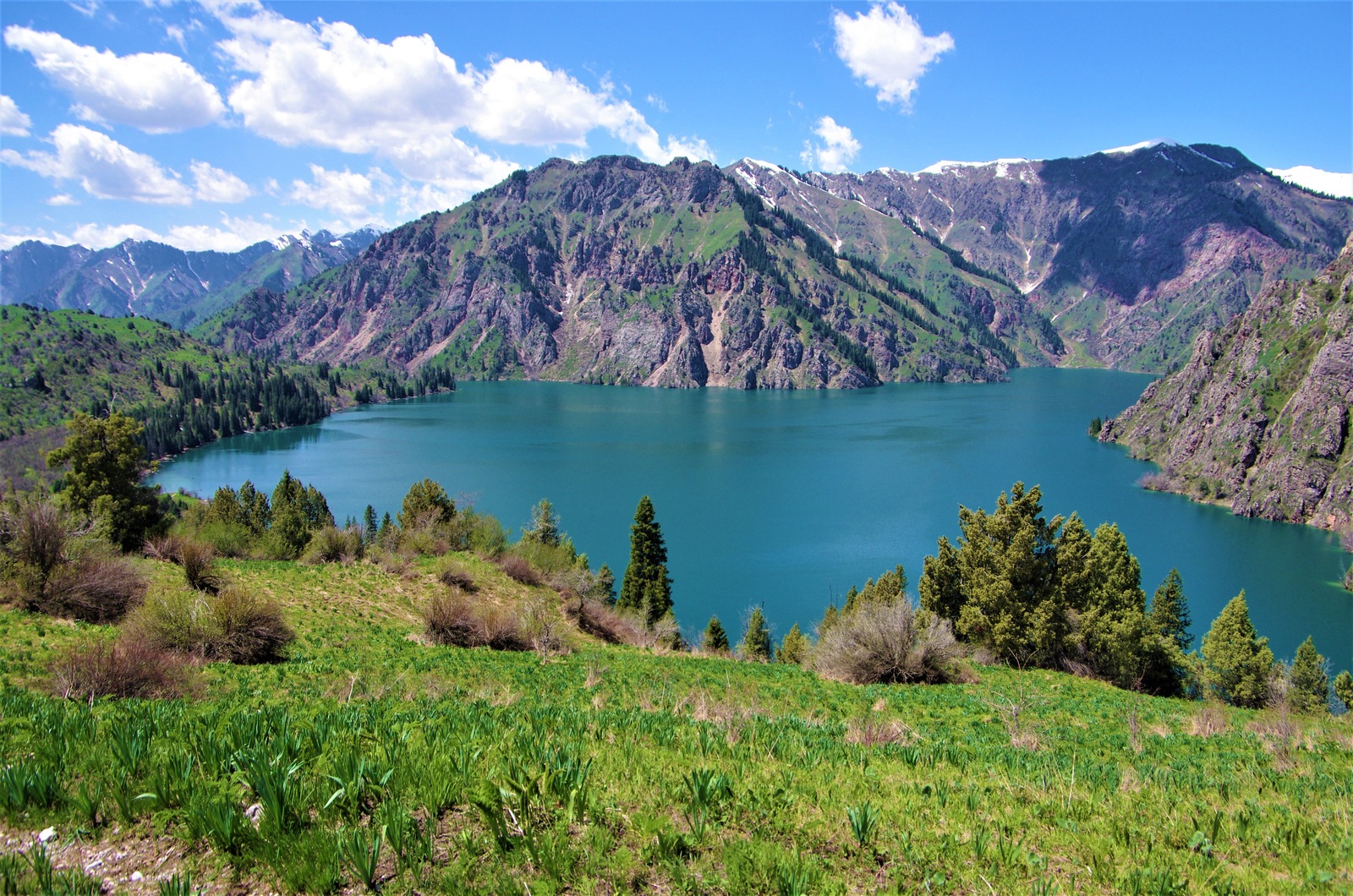 Озеро Сары-Челек (Кыргызстан)