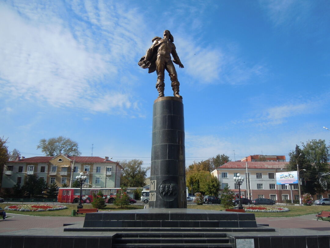 Памятник героям-стратонавтам (Саранск)
