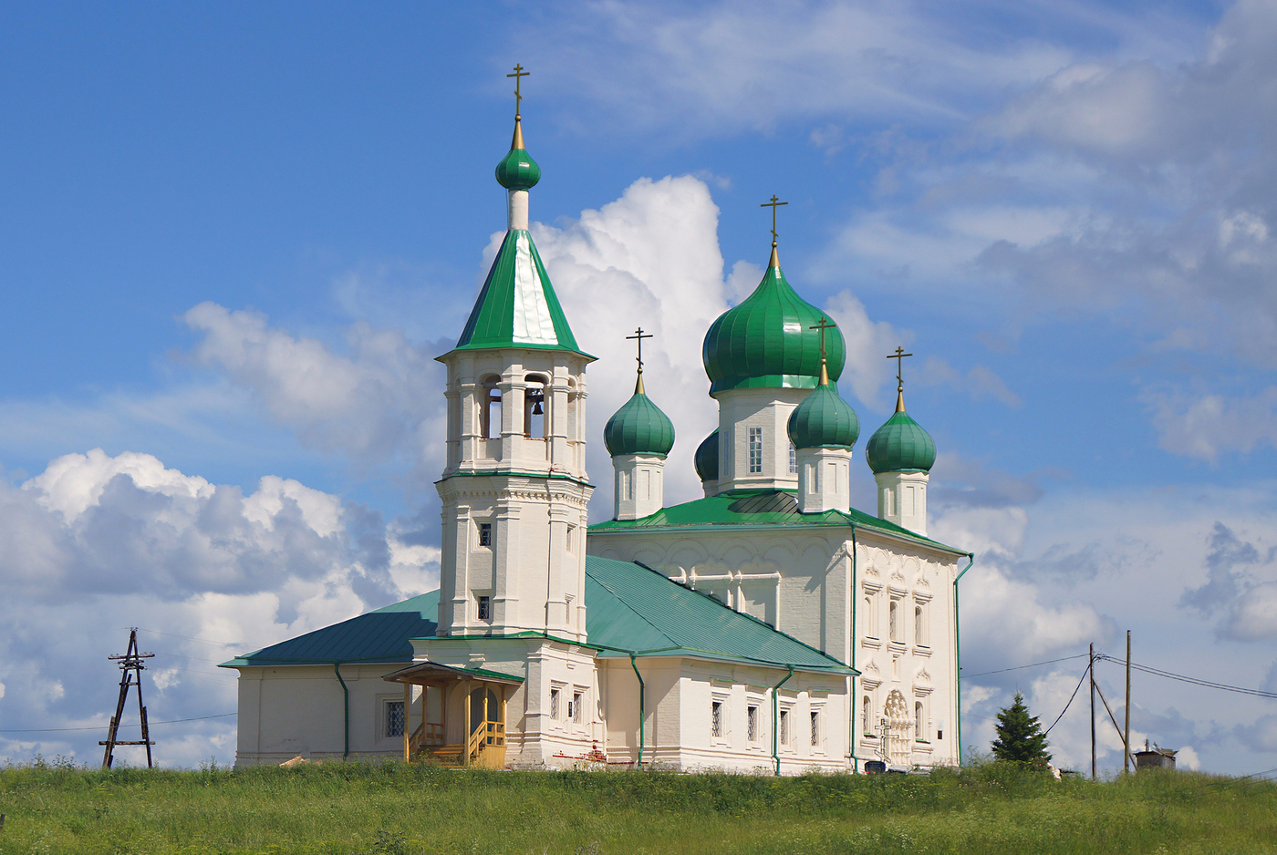 Церковь Дмитрия Солунского Ломоносово