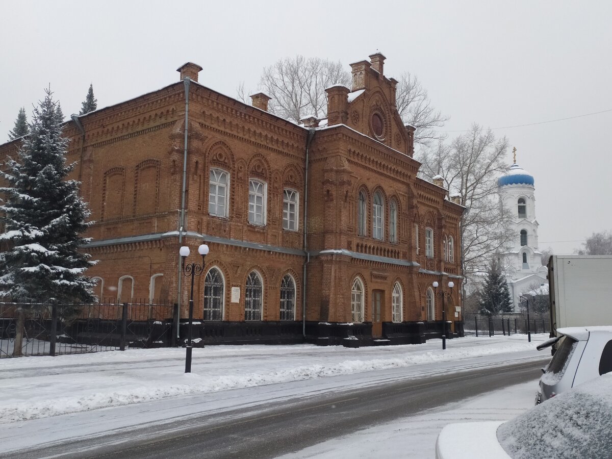 Здание естественно-географического факультета (Бийск)