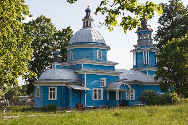 Покровская церковь в Злынке (Брянская область)