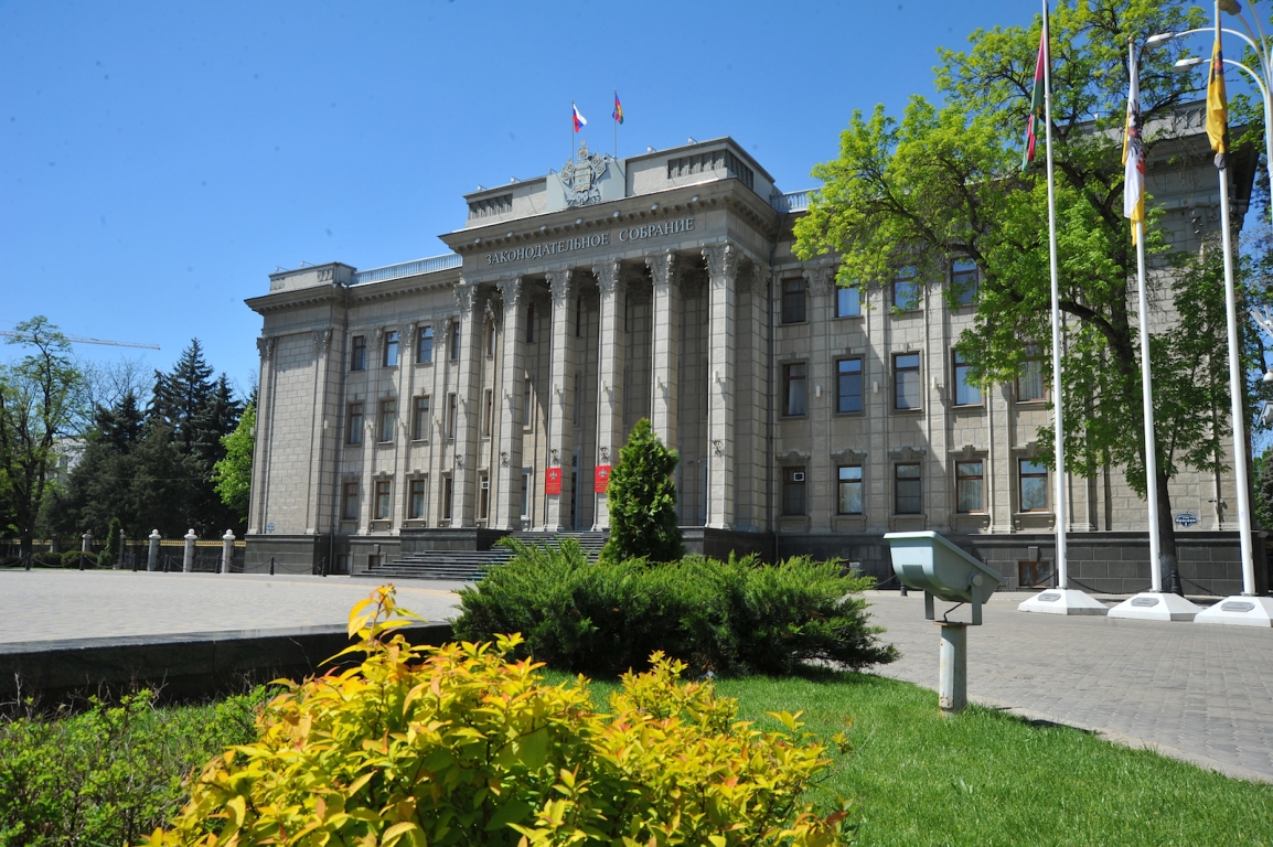 Здание ЗСК (бывшее здание окружного суда) (Краснодар)