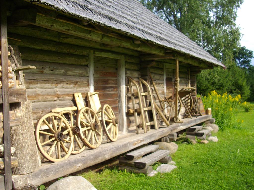 Пылваский крестьянский музей (Эстония)