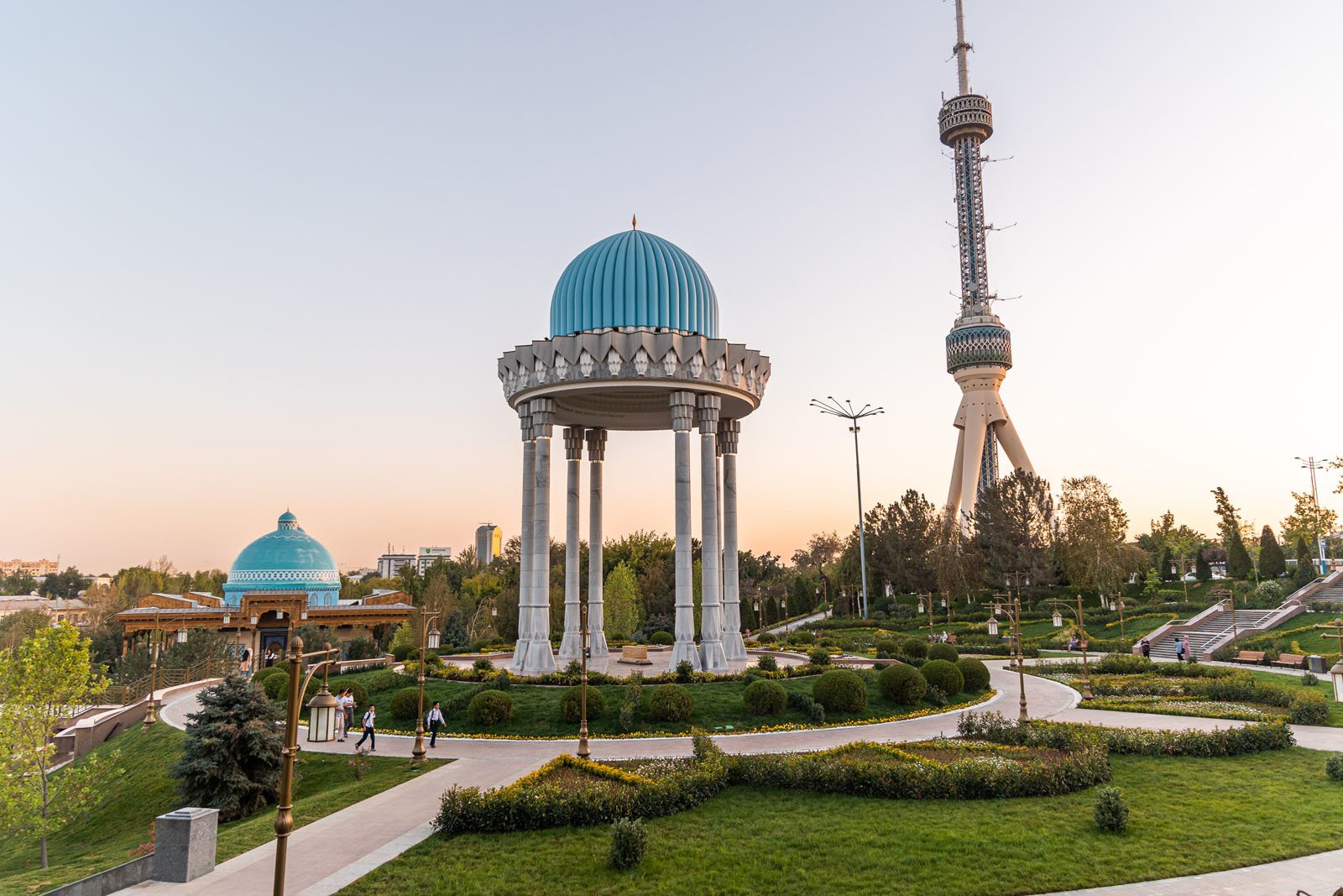 Мемориальный комплекс «Шахидлар хотираси» (Ташкент)