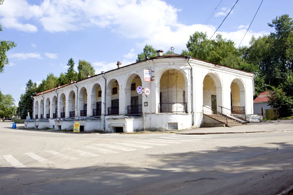 Гостиный двор (Белозерск)