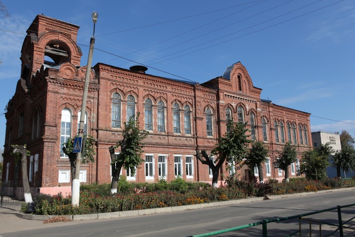 Здание школы искусств (Южа)