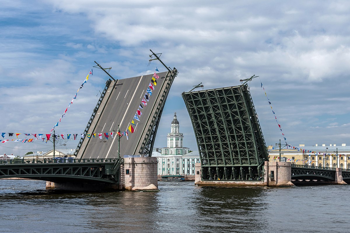 Дворцовый мост (Санкт-Петербург)
