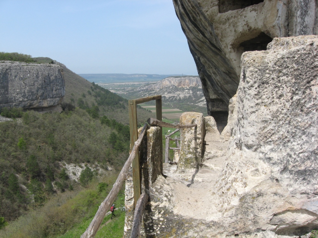 Пещерный монастырь Челтер-Коба (Бахчисарай)