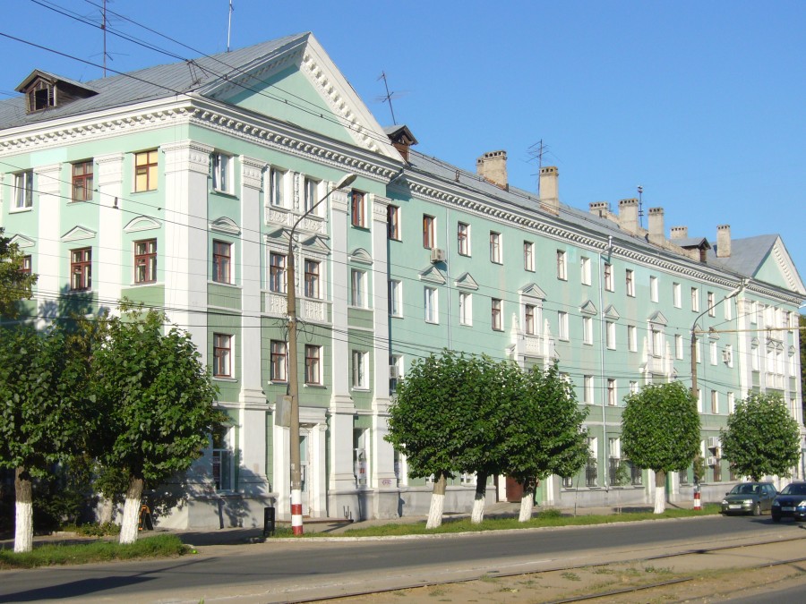 Первый жилой дом Дзержинска (Дзержинск)