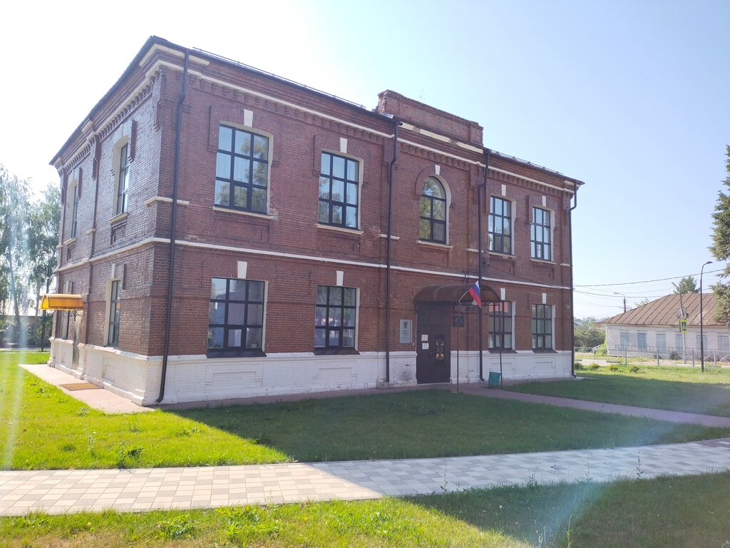 Здание городского училища (Венёв)