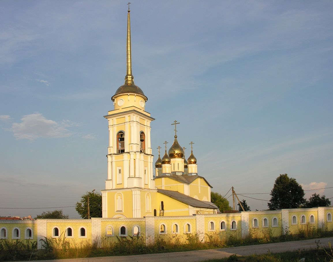 Церковь Рождества Пресвятой Богородицы в Ромоданово (Калуга)