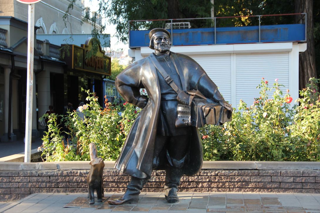 Памятник «Купец-коробейник» (Ростов-на-Дону)