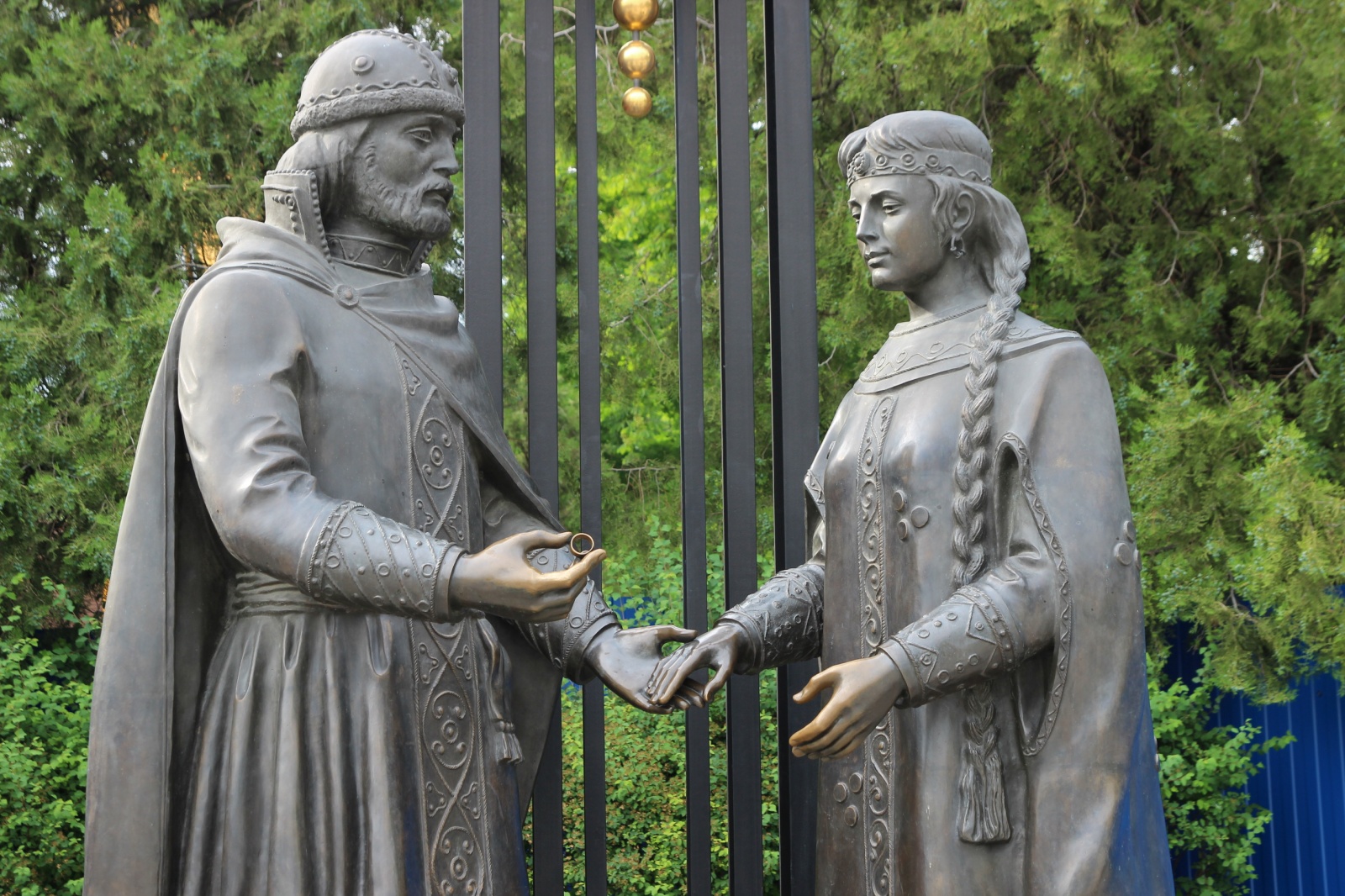 Памятник Петру и Февронии (Новосибирск)
