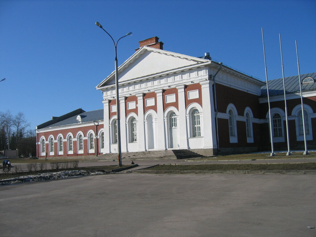 Манеж (Великий Новгород)