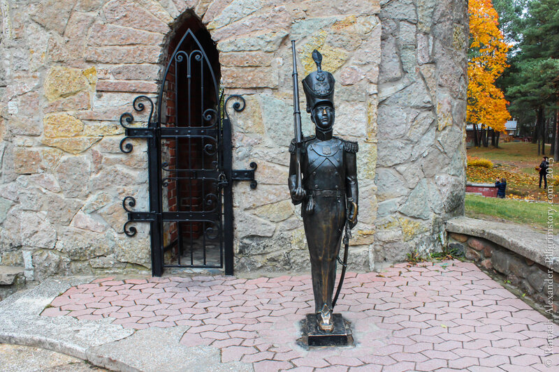 Скульптура «Стойкий оловянный солдатик» (Сосновый Бор)