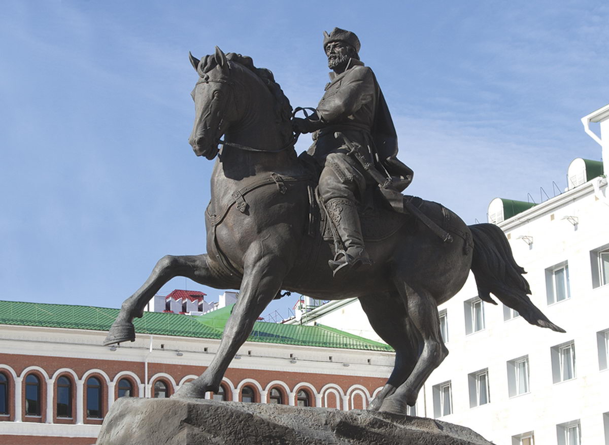 Памятник основателю Йошкар-Олы И. А. Оболенскому-Ноготкову (Йошкар-Ола)