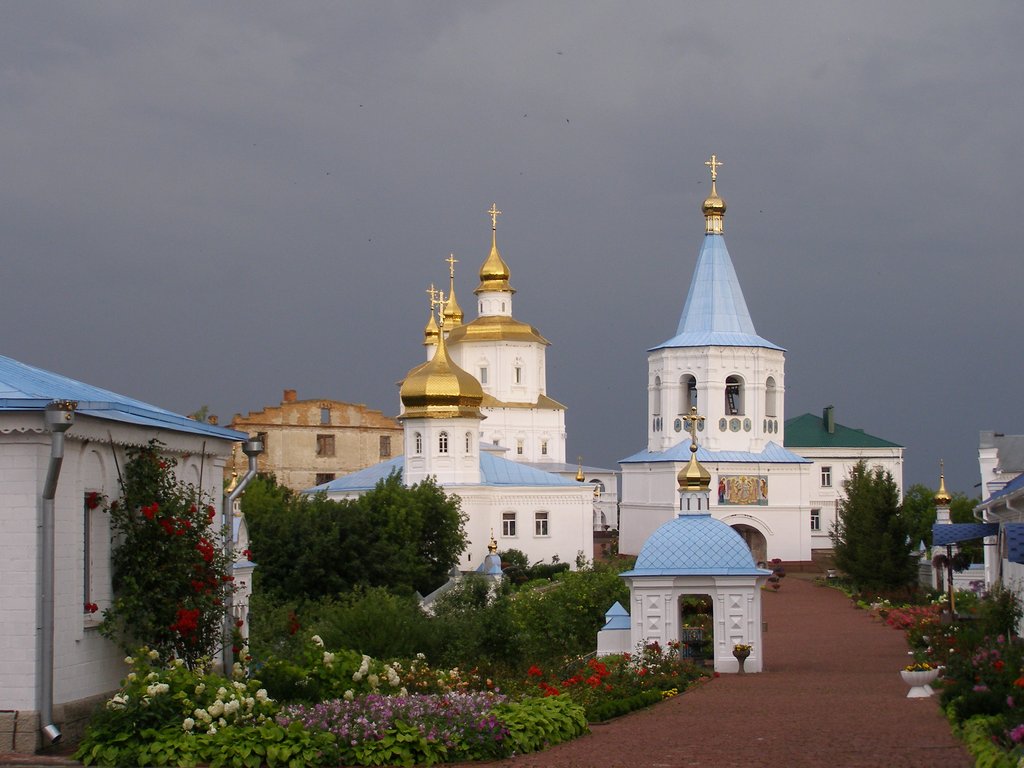 Молченский монастырь-крепость (Сумская область)