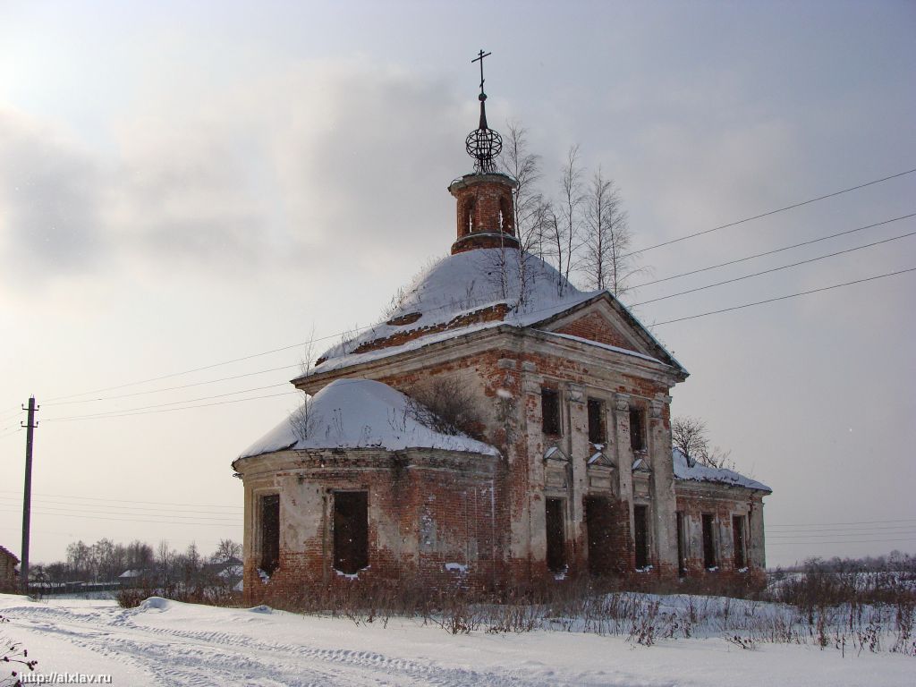 Церковь Николая Чудотворца в Лаптево (руины) (Заокский)