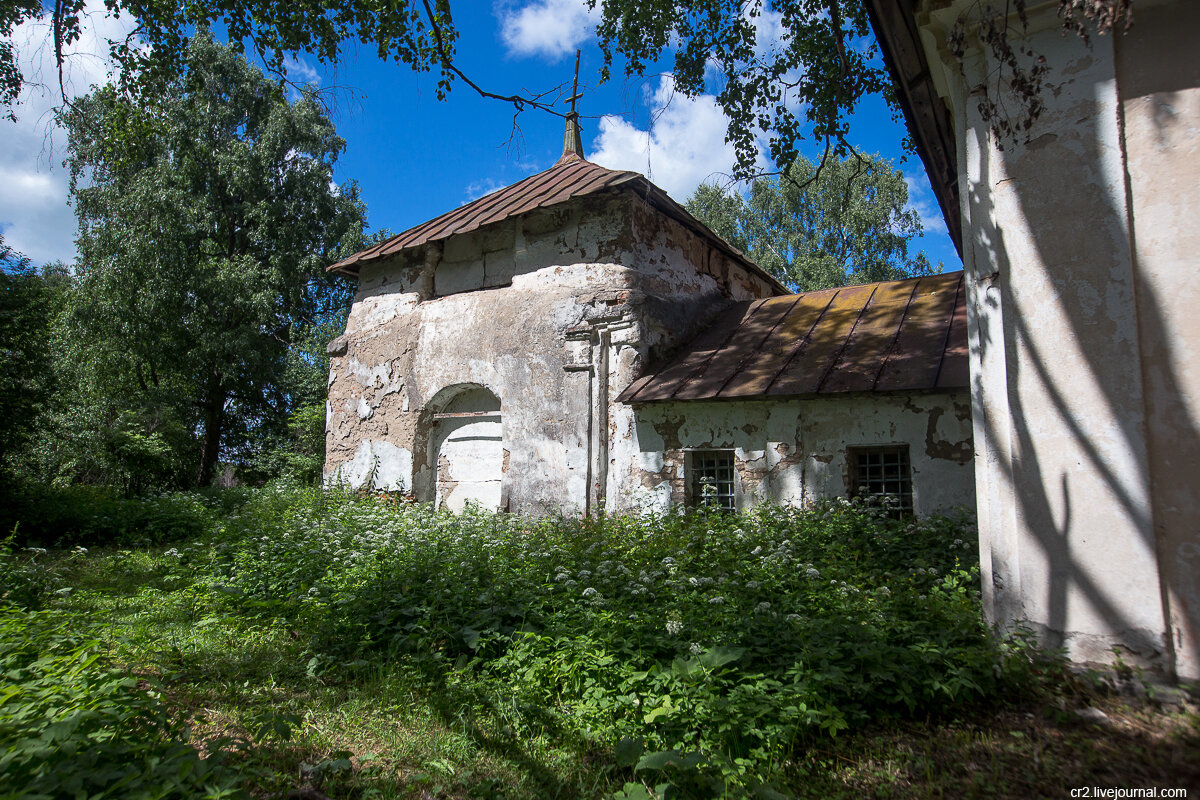 Никольская церковь в Милюково (Смоленская область)