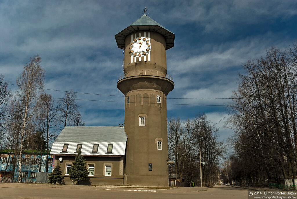Водонапорная башня в форме самовара (Кольчугино)