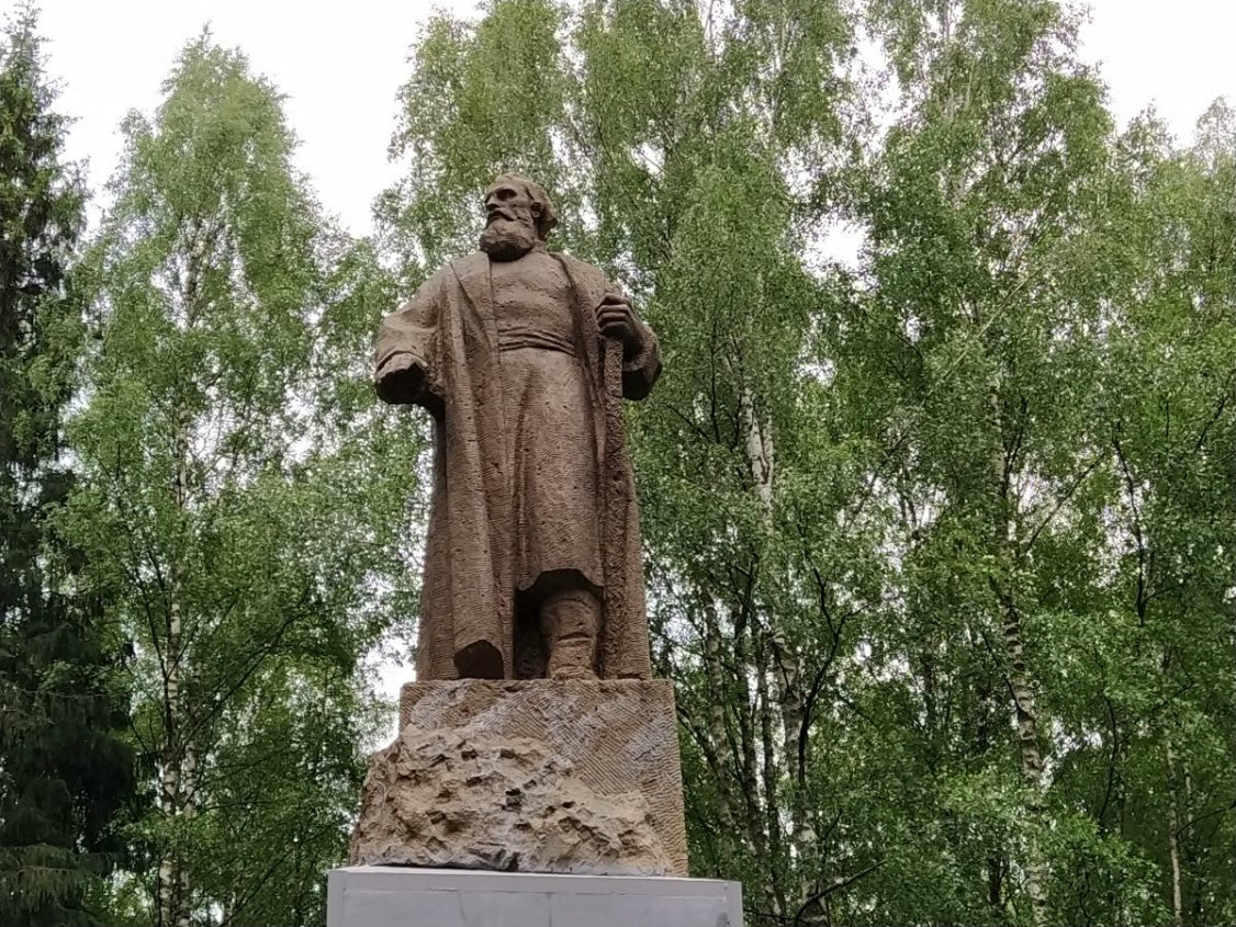 Памятник Ивану Сусанину (Сусанино)