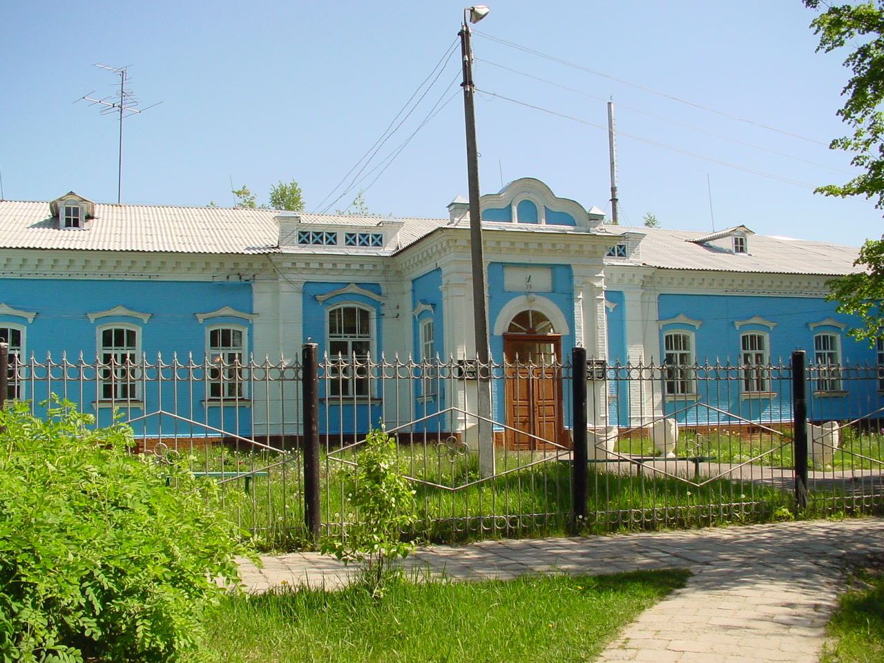 Здание медицинского училища (Новозыбков)