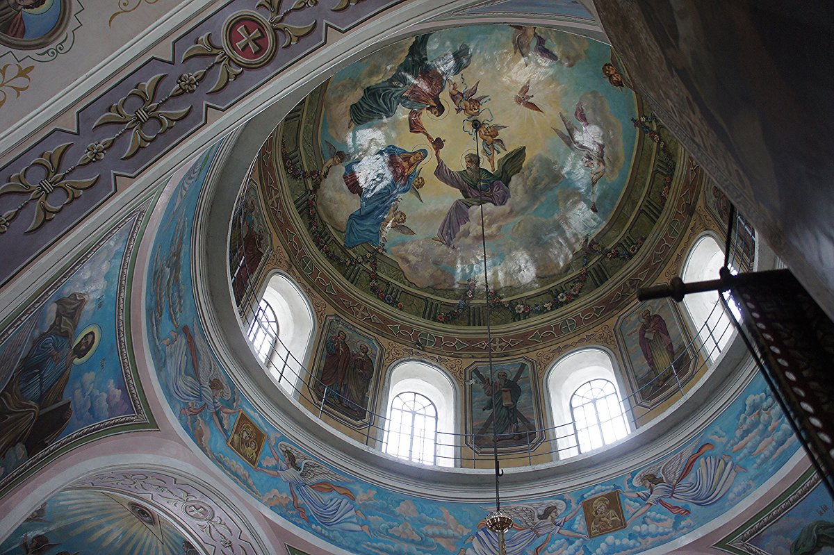 Казанский собор (Луга)