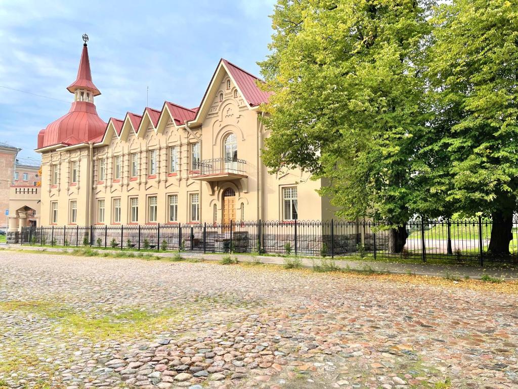 Здание Кронштадтской Морской общины сестер милосердия (Кронштадт)