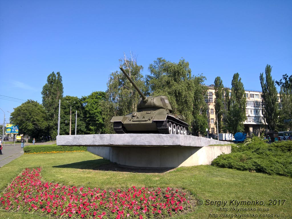 Памятник танкистам (Киев)