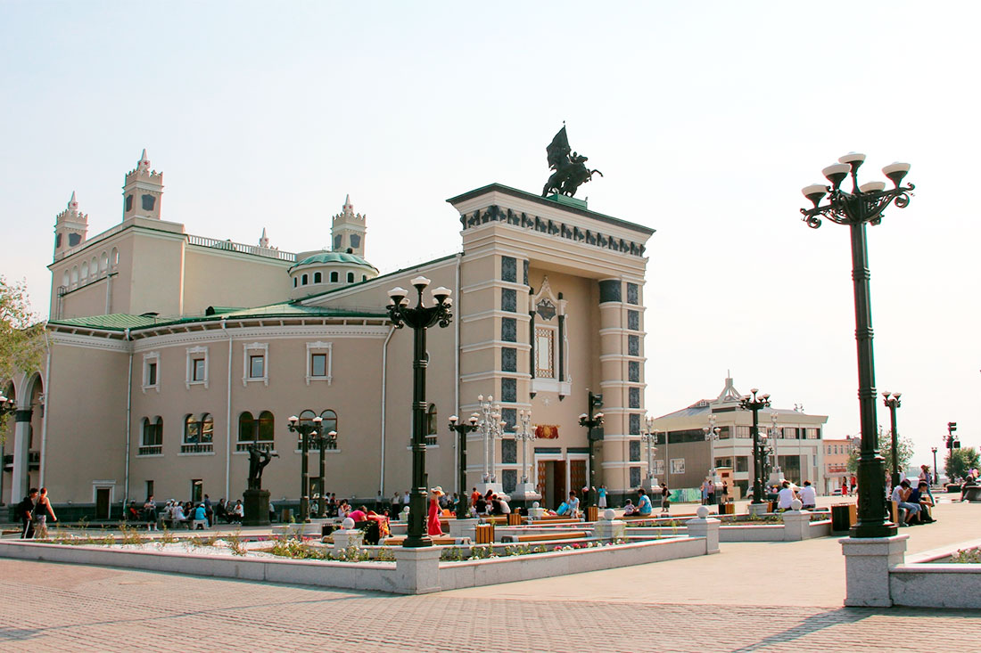 Бурятский академический театр оперы и балета (Улан-Удэ)